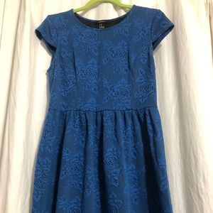 Forever 21 - Navy Blue Flower Dress - Size M W